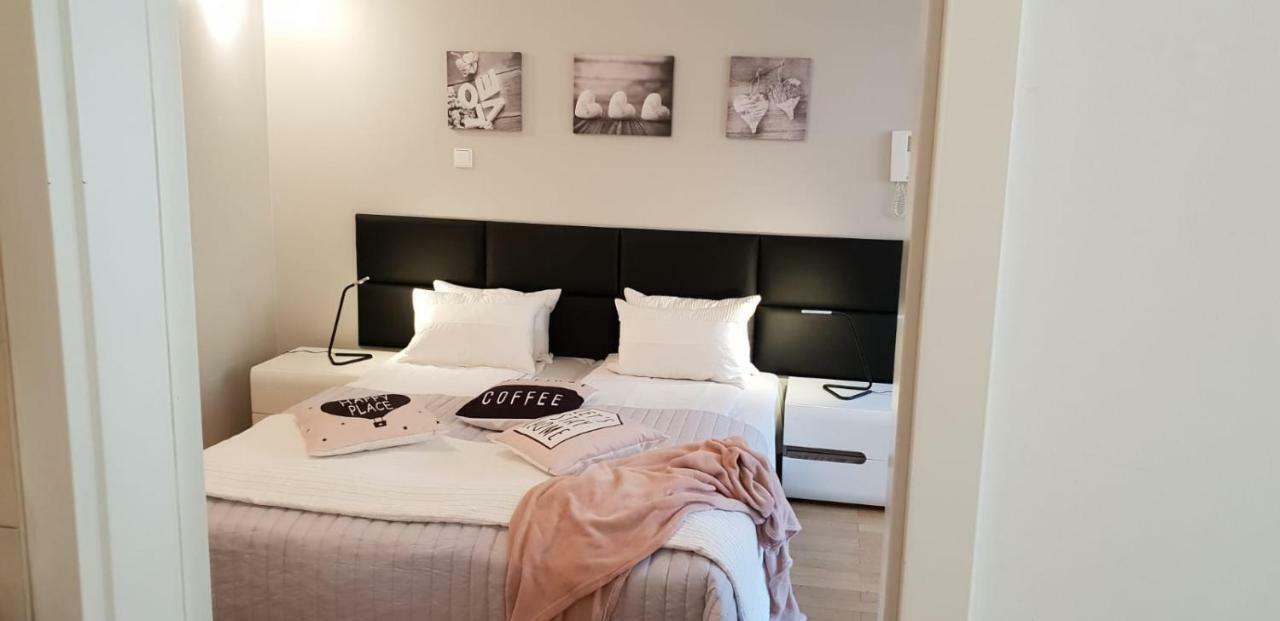 Aparthotel Old City Красков Екстериор снимка