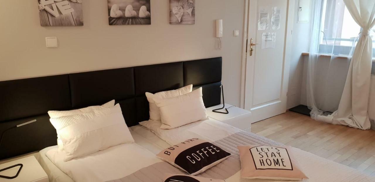 Aparthotel Old City Красков Екстериор снимка