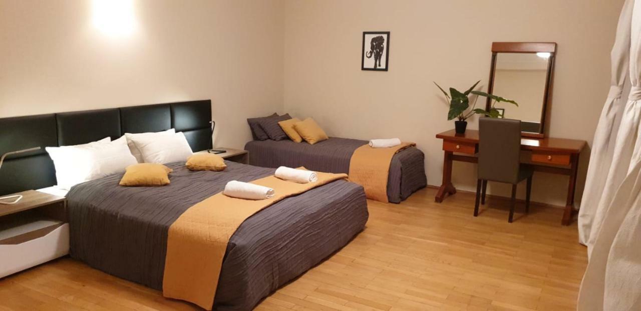 Aparthotel Old City Красков Екстериор снимка