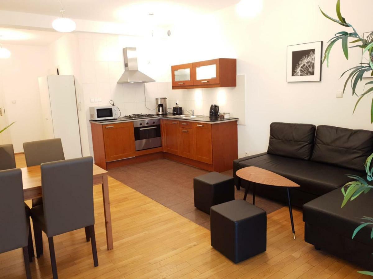 Aparthotel Old City Красков Екстериор снимка