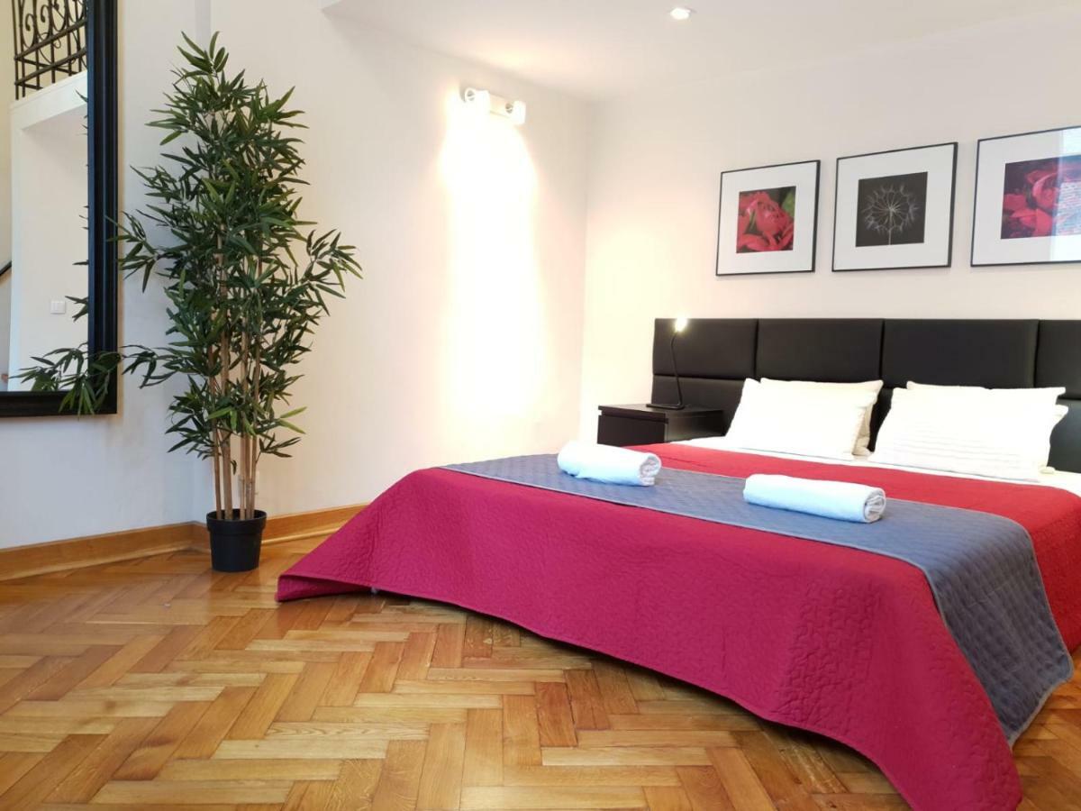 Aparthotel Old City Красков Екстериор снимка